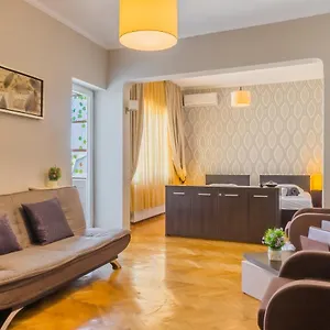 Palace Cismigiu Park Apartamento